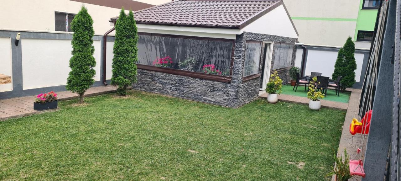 Casa Gogu Hotell Năvodari Exteriör bild