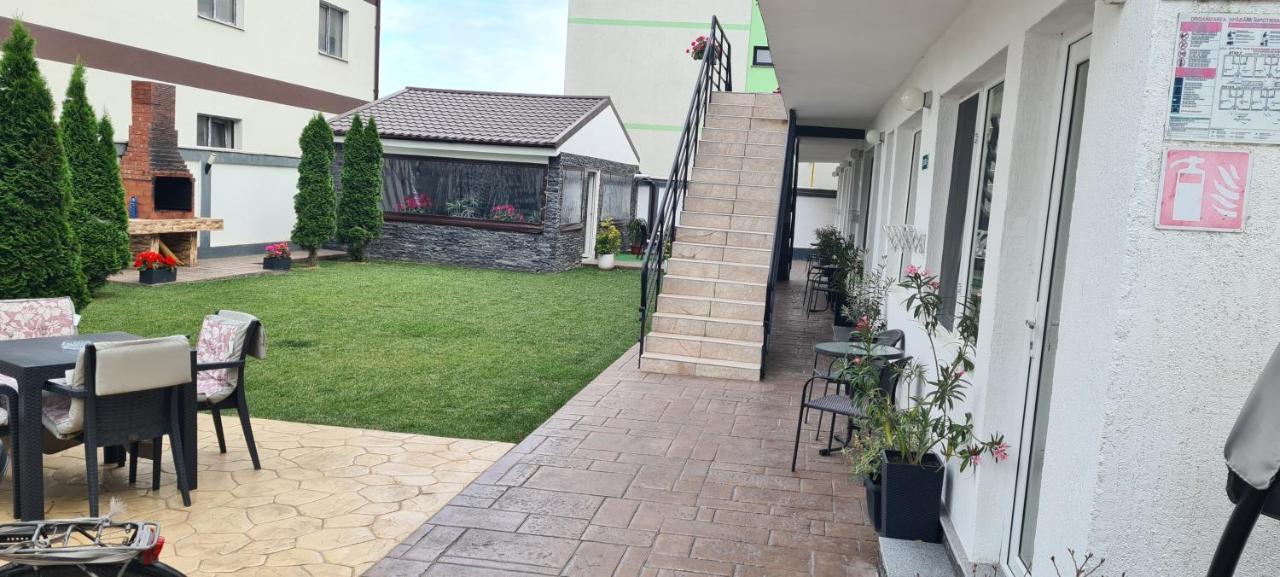 Casa Gogu Hotell Năvodari Exteriör bild