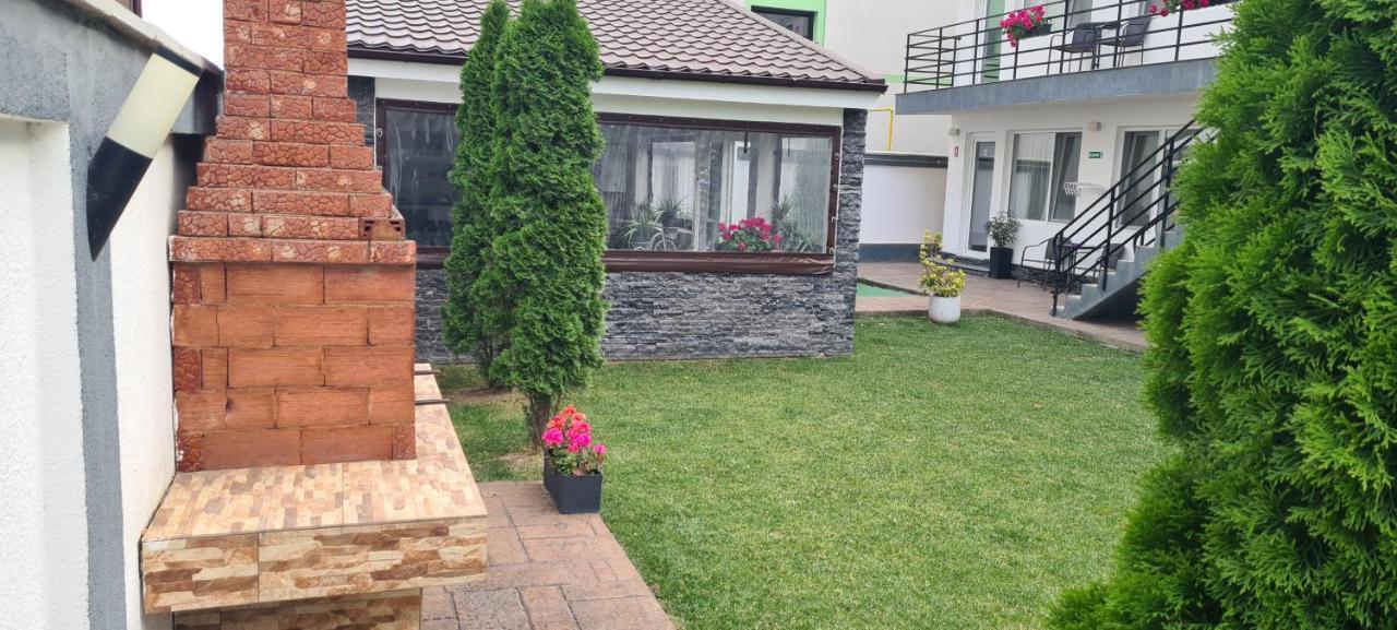 Casa Gogu Hotell Năvodari Exteriör bild