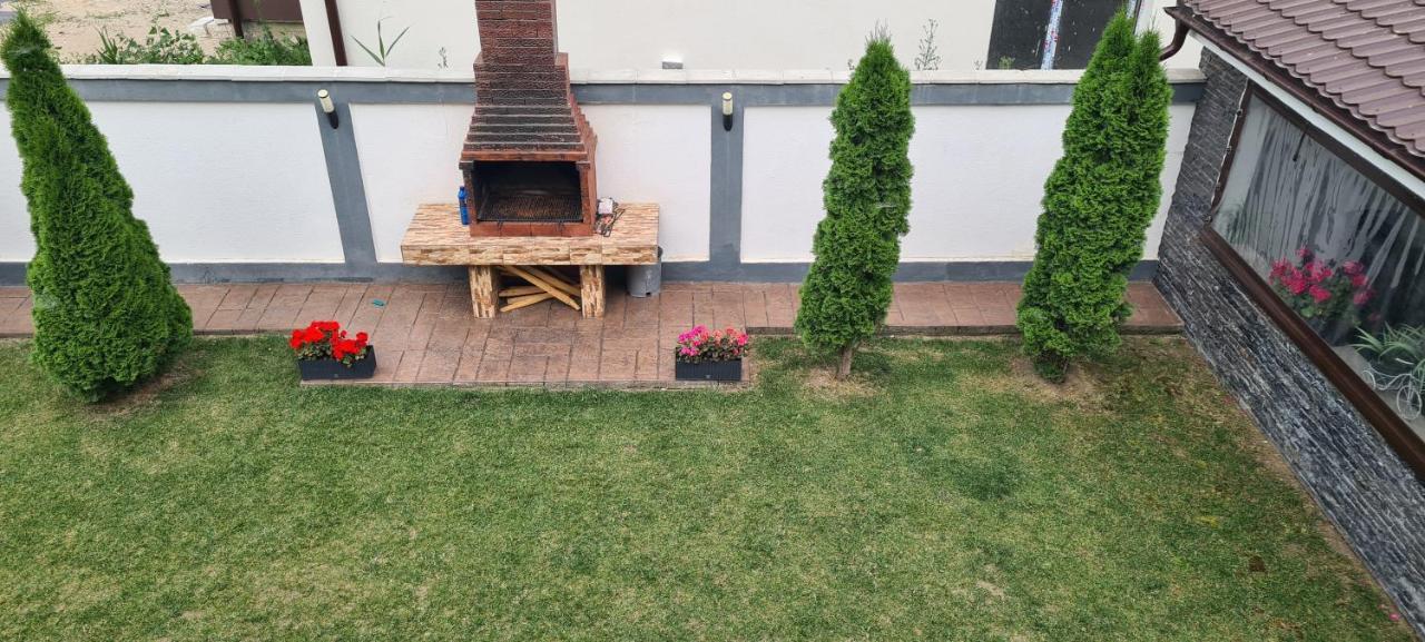Casa Gogu Hotell Năvodari Exteriör bild