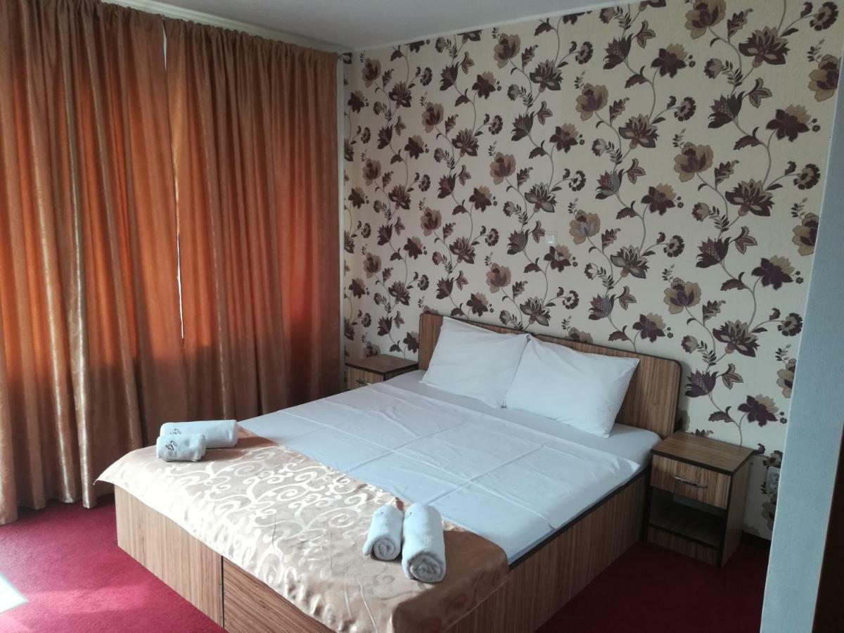 Casa Gogu Hotell Năvodari Exteriör bild